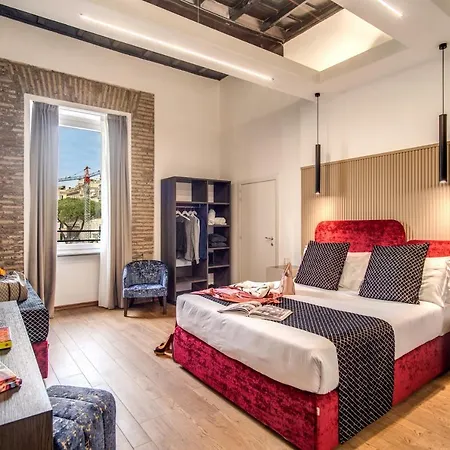 Little Queen Rooms