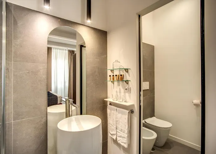 Little Queen Rooms Bed & Breakfast Rome