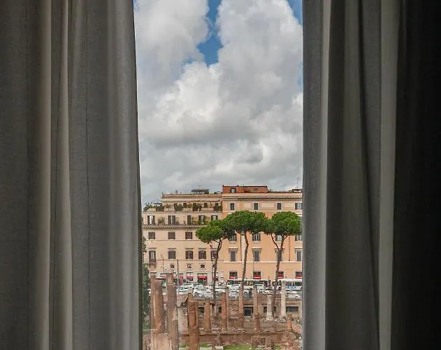 Little Queen Rooms Bed & Breakfast Rome